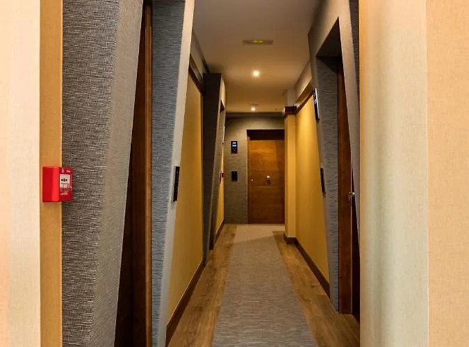 Antantie Hotel 2*